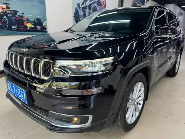 Jeep Grand Commander 2020, 70 000 км