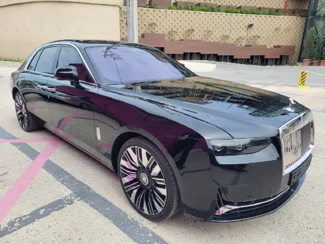 Rolls-Royce Ghost 2020, новый