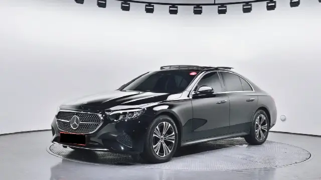 Mercedes-Benz E-Class 2024, 27 725 км