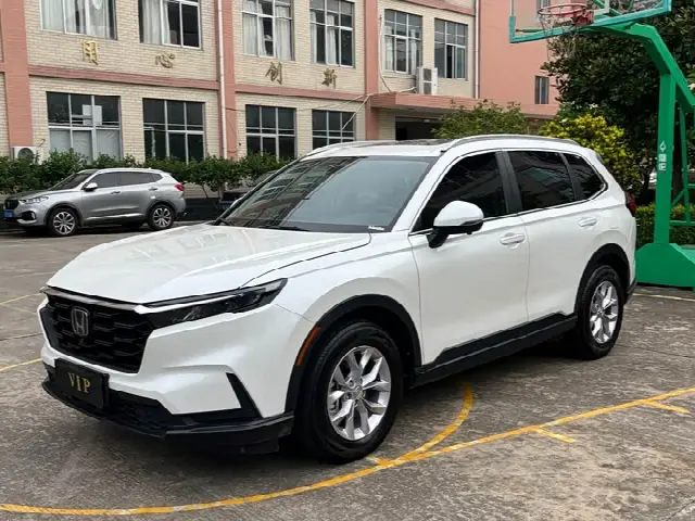 Honda CR-V 2023, 5 200 км
