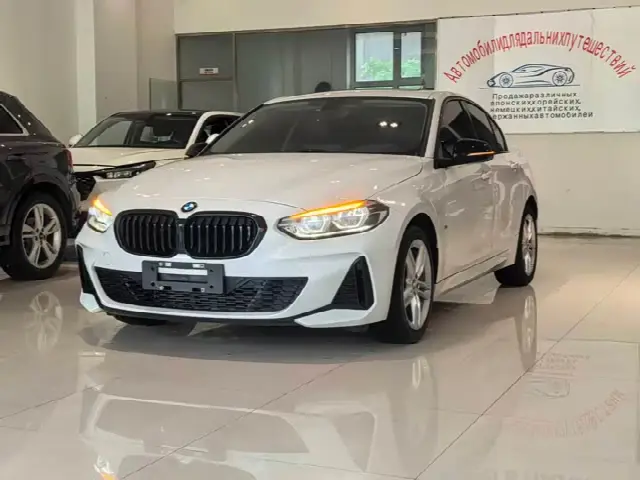 BMW 1 Series 2023, 63 000 км