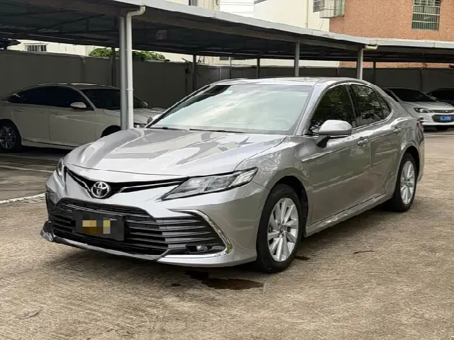 Toyota Camry 2022, 51 000 км
