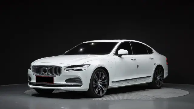 Volvo S90 2016, 74 560 км