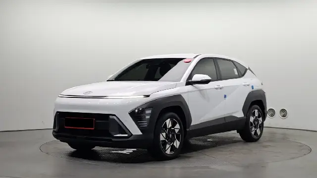 Hyundai Kona 2023, 8 570 км