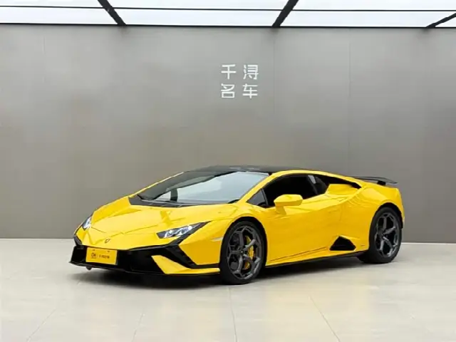 Lamborghini Huracán 2023, 15 000 км