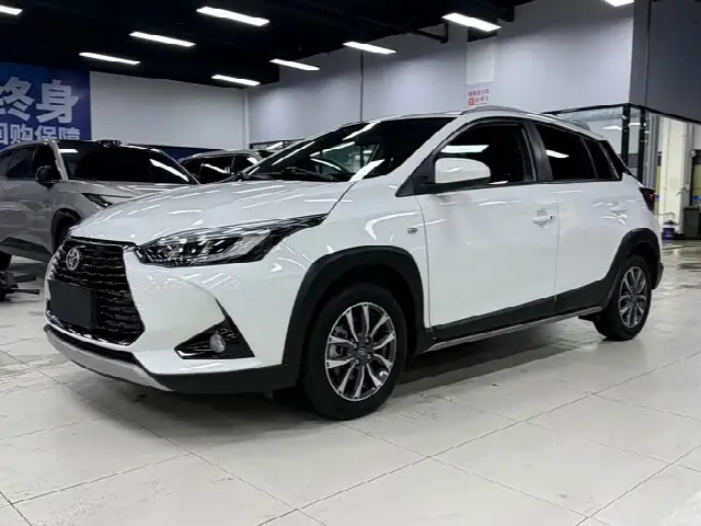 Toyota Yaris L Hatchback 2022, 44 000 км