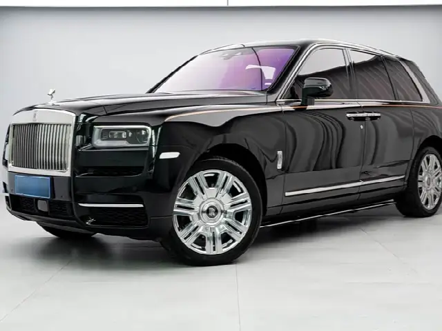Rolls-Royce Cullinan 2024, 20 000 км