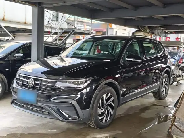 Volkswagen Tiguan L Pro 2025, новый