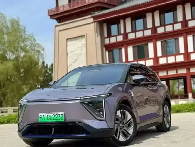 HiPhi Y 2023, 21 000 км