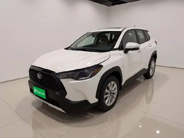 Toyota Corolla Cross 2024, 10 000 км