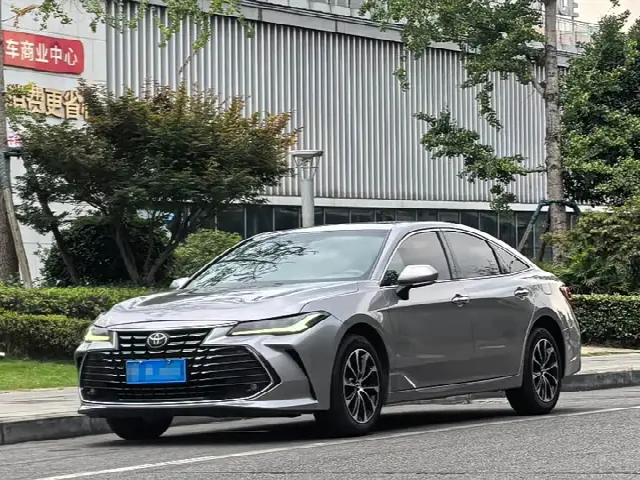 Toyota Avalon 2023, 45 000 км