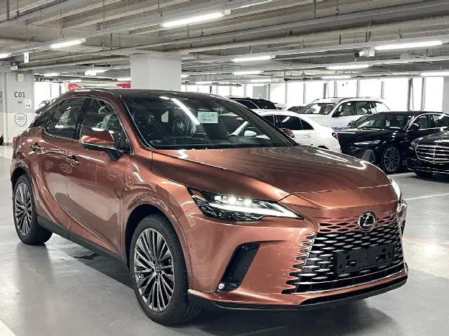 Lexus RX 2023, новый