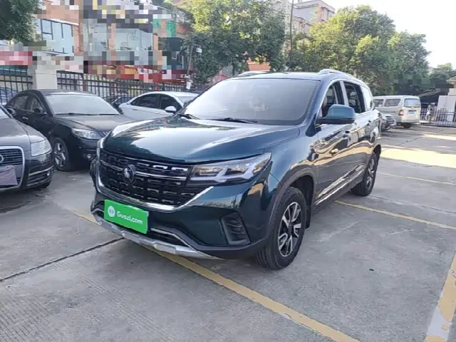 Dongfeng Forthing T5 2022, 27 600 км
