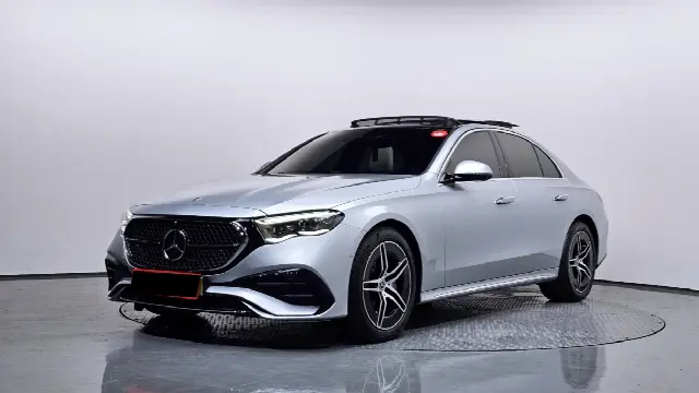 Mercedes-Benz E-Class 2024, новый