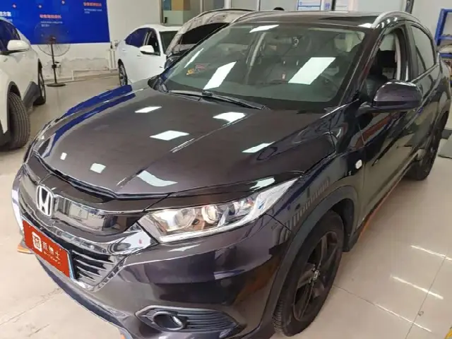 Honda Vezel 2022, 37 000 км