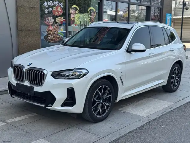 BMW X3 2022, 50 000 км