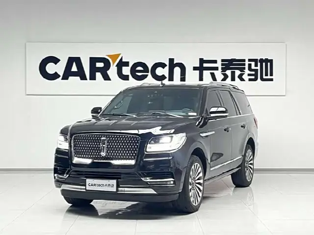 Lincoln Navigator 2020, 49 000 км