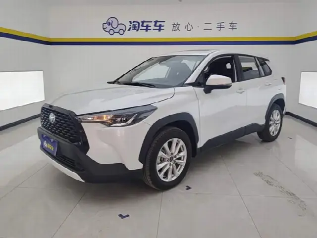 Toyota Corolla Cross 2024, новый