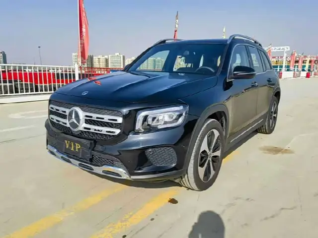 Mercedes-Benz GLB-Class 2023, 40 000 км