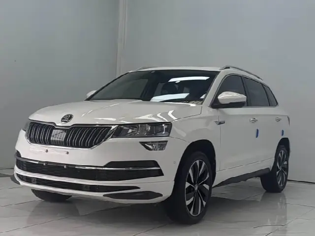 Skoda Karoq 2022, 41 000 км