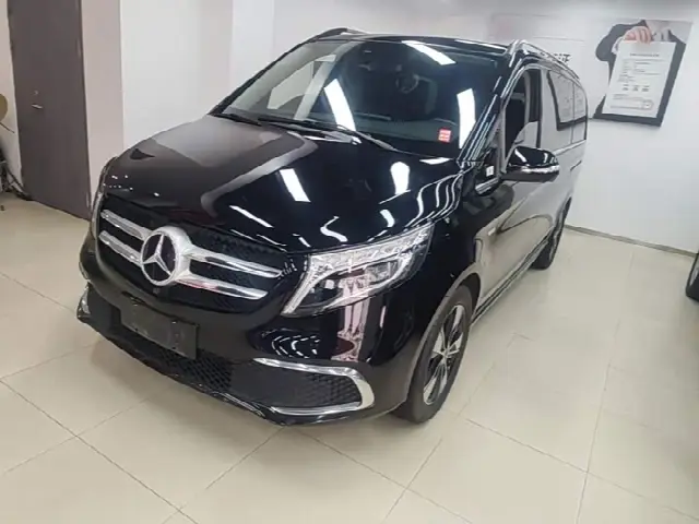 Mercedes-Benz V-Class 2021, 43 500 км