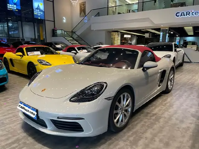 Porsche 718 2022, 17 000 км