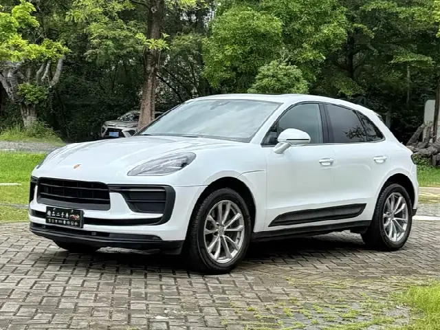 Porsche Macan 2022, 30 000 км