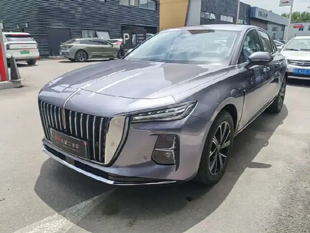 Hongqi H5 Hybrid 2025, 16 000 км