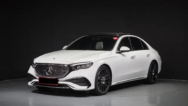 Mercedes-Benz E-Class 2024, новый