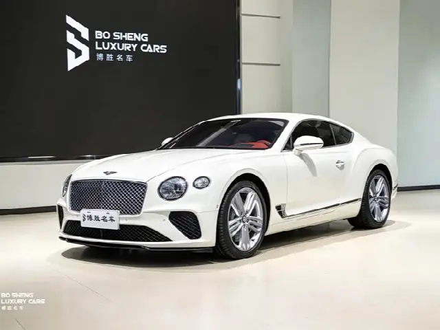 Bentley Continental GT 2023, 18 000 км