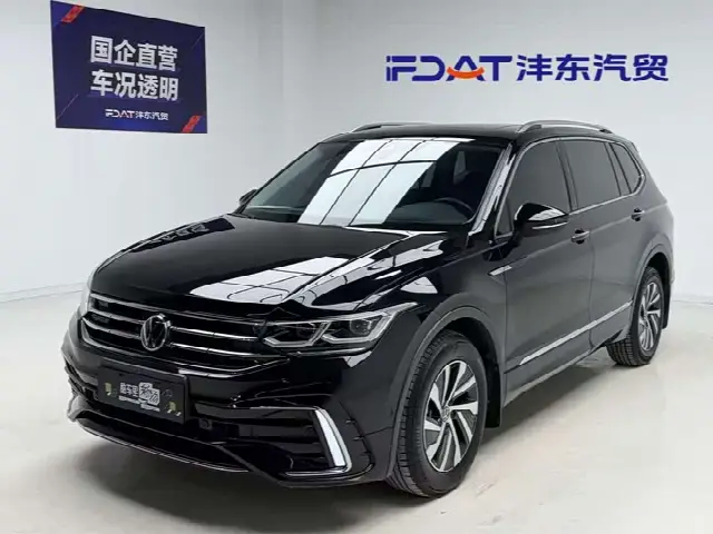Volkswagen Tiguan L Hybrid 2022, 70 500 км