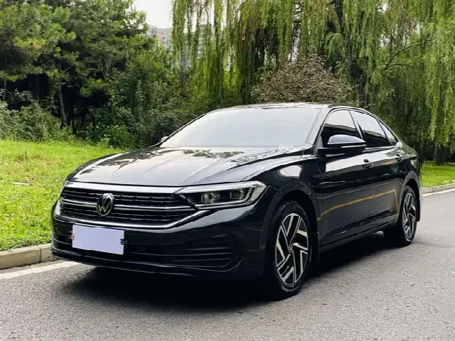 Volkswagen Sagitar L 2025, 6 800 км