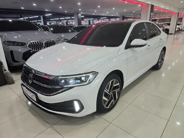 Volkswagen Jetta 2019, 14 562 км