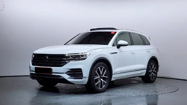 Volkswagen Touareg 2019, 130 118 км