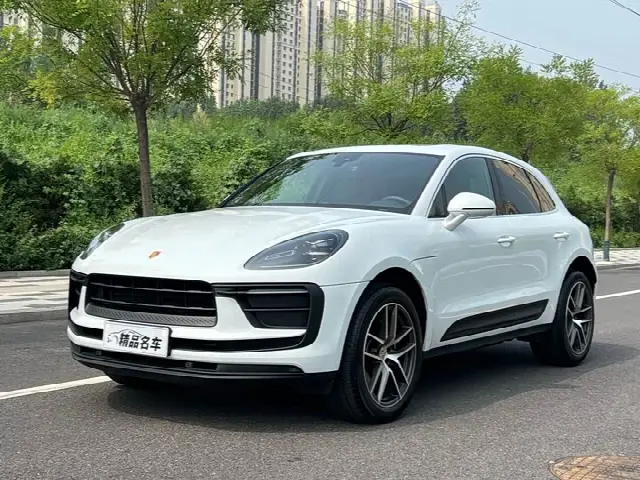 Porsche Macan 2026, 2 900 км