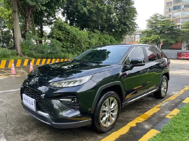 Toyota Wildlander 2022, 34 500 км