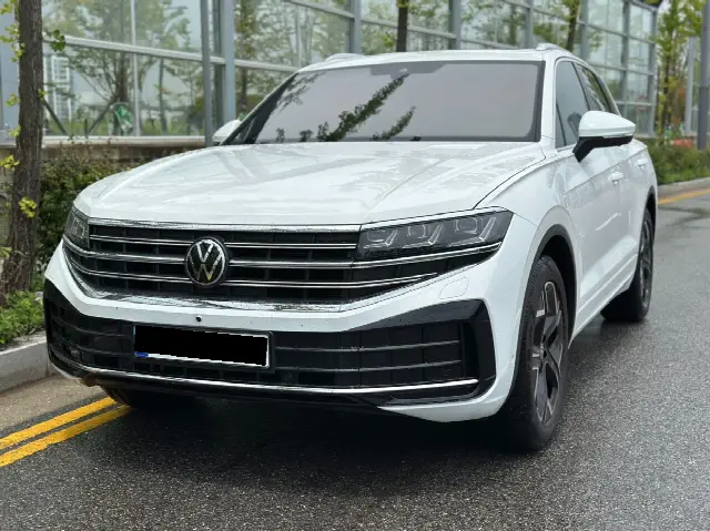 Volkswagen Touareg 2019, новый