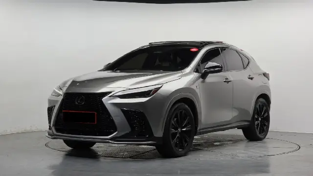 Lexus NX 2022, 73 205 км