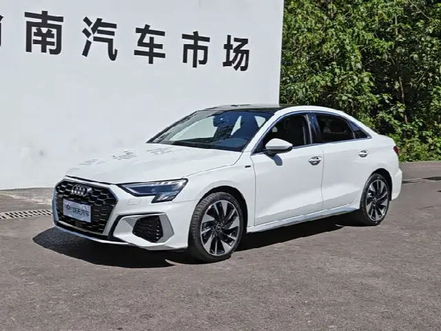 Audi A3 2023, 22 000 км