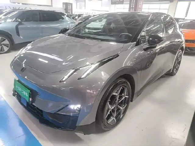 Lynk & Co Z20 2025, 14 000 км
