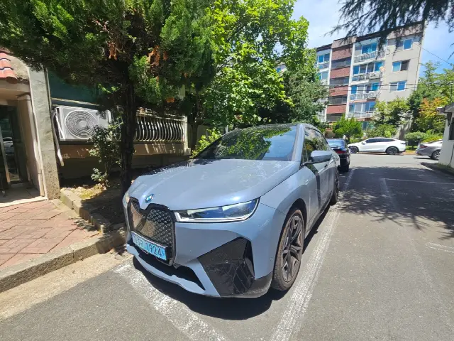 BMW iX 2021, 46 936 км