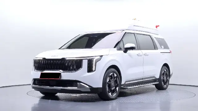 Kia Carnival 2023, 44 956 км