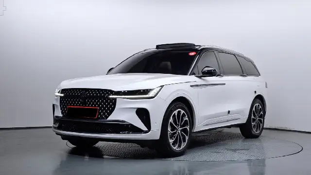 Lincoln Nautilus 2023, 11 564 км