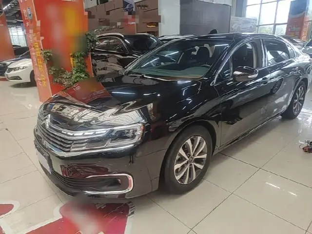 Citroen C6 2022, 46 400 км