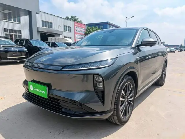 Dongfeng Aeolus L8 2025, 9 800 км