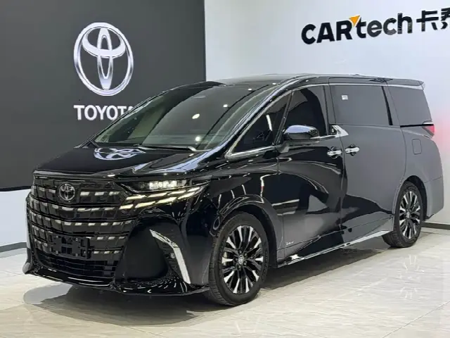 Toyota Alphard 2024, 40 000 км