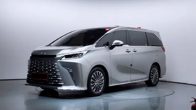 Lexus LM 2024, 19 417 км