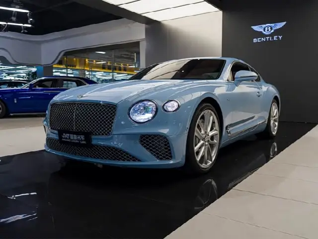 Bentley Continental GT 2022, 15 000 км
