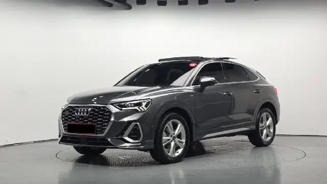 Audi Q3 2018, 19 879 км