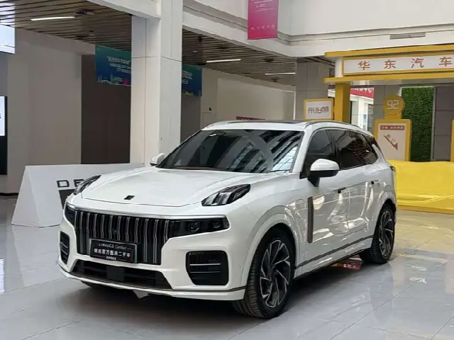 Lynk & Co 09 2021, 57 000 км